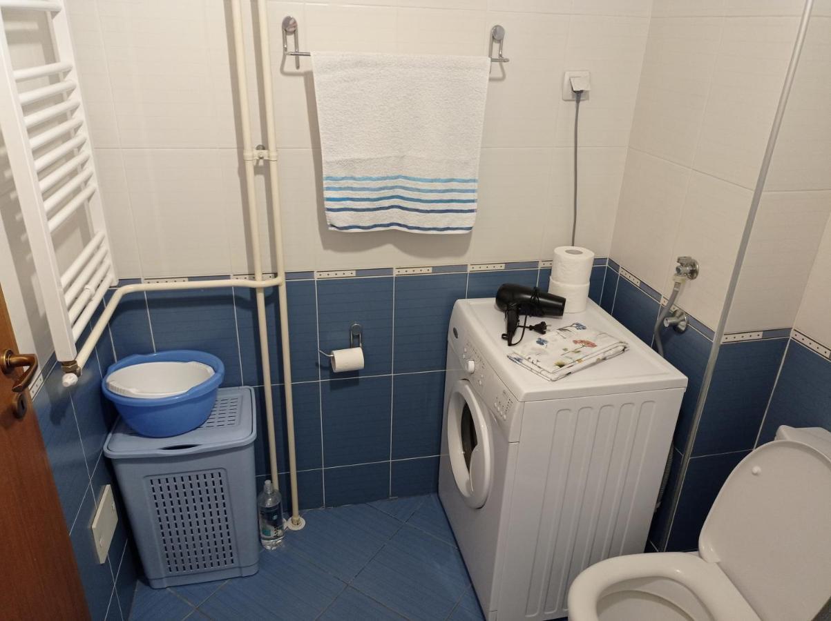 Go 2 Apartment Belgrado Buitenkant foto