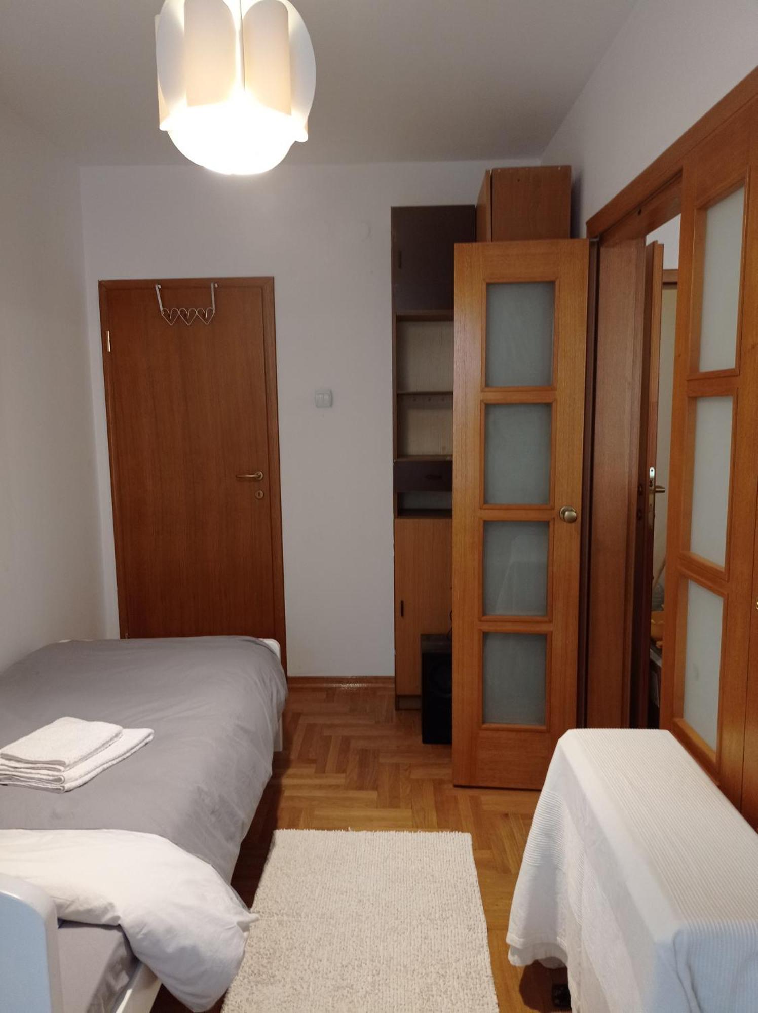 Go 2 Apartment Belgrado Kamer foto
